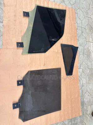 Range Rover Vogue 2018 Door Glasses Available