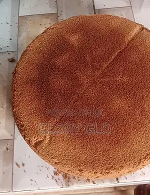 Cakes Meatpie, Small Chops
