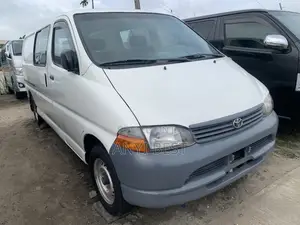 Toyota Grand HiAce 2006 White