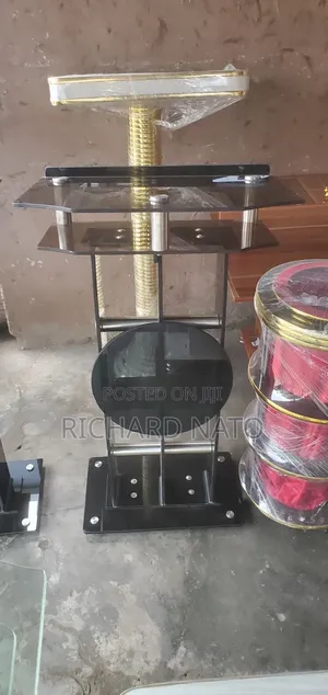 The 3 Pole Glass Pulpit
