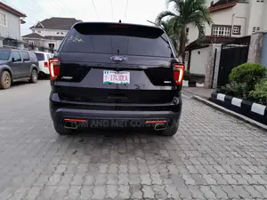 Ford Explorer Sport 4dr SUV AWD (3.5L 6cyl Turbo 6A) 2016 Black