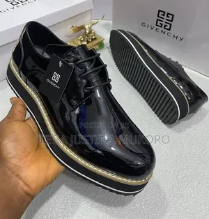 Givenchy Glossy Leather Solid Sole Flat Shoes