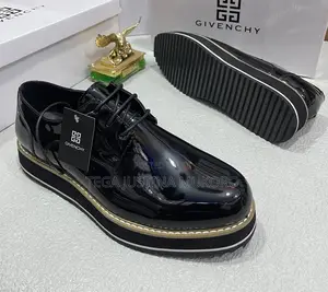 Givenchy Glossy Leather Solid Sole Flat Shoes