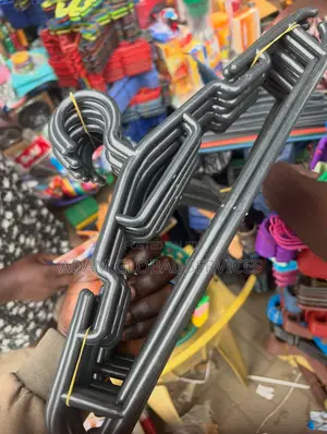 12pcs. Quality Hangers