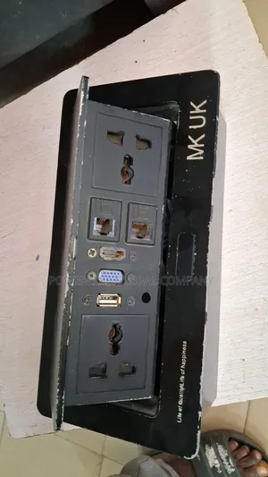 13amps Socket for Homes/ Restaurants/ Offices/ Companies/ Hotels/ Bar
