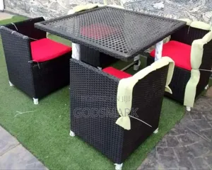 Garden Outdoor Table and Chairs (Rattan)