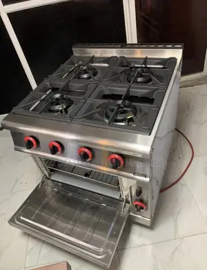 4 Burners Industrial Gas Cooker With Oven / 900 Series Gas Cooker