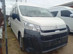 Toyota HiAce 2020 White