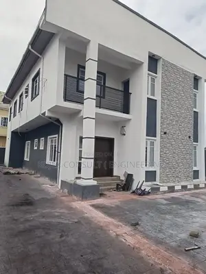 5bdrm Duplex in Ogba for sale