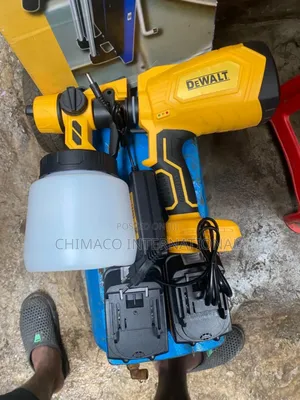 Dewalt Battery Spray Matchine