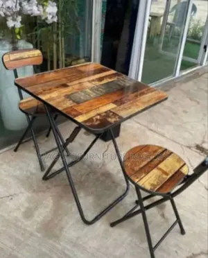 Wooden Restaurant Chair and Table