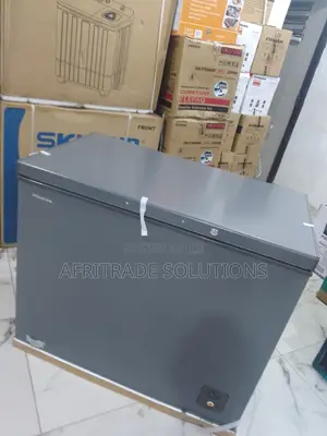 Hisense 250l Freezer for Sale in Lagos,Mayland.