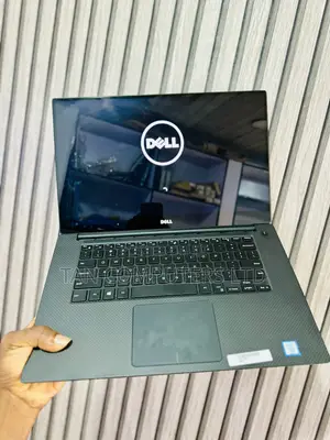 Laptop Dell Precision 15 5510 8GB Intel Core i7 SSD 256GB