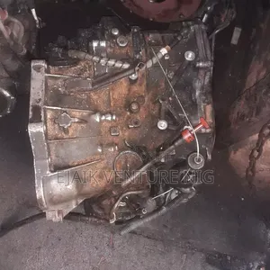 Gear Box Toyota Corolla 1zzz. 5pin . 2004/2005/2006