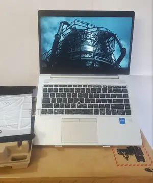 New Laptop HP EliteBook 750 G2 16GB Intel Core i5 SSD 1T