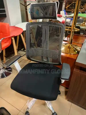 Ergonomic Office Swivel Chair
