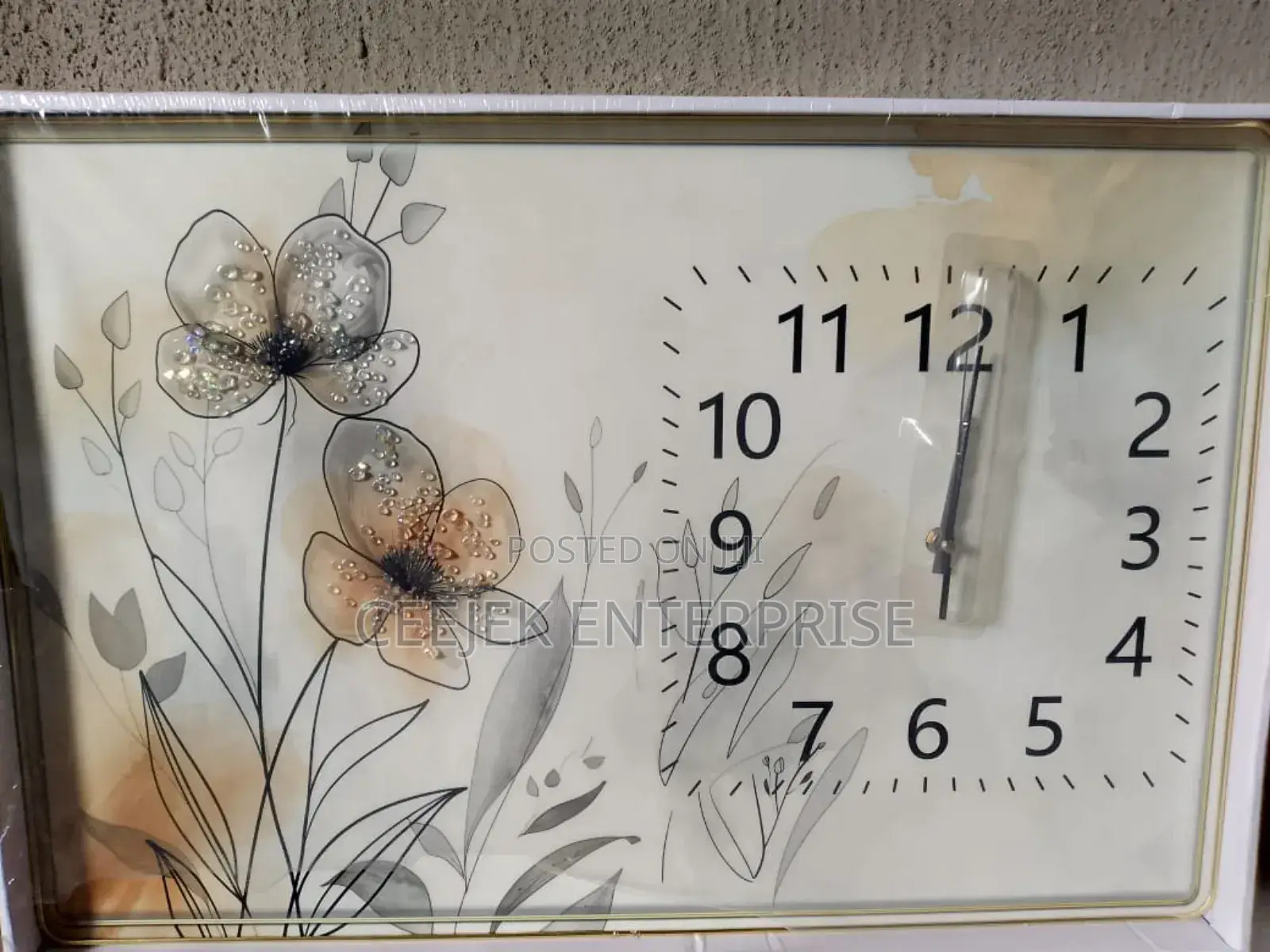 Decoretive Wall Clock