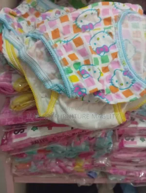 Children Pants (Girls)