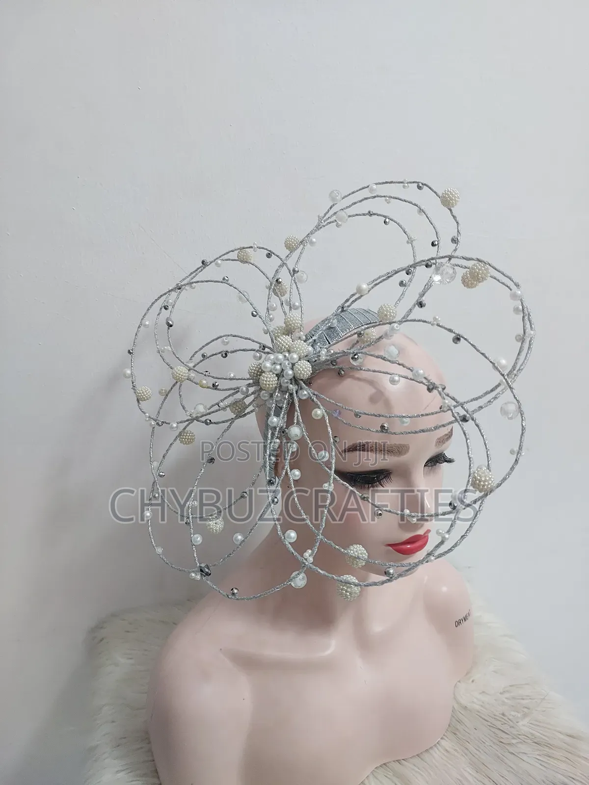 Silver Wire Beaded Facinator