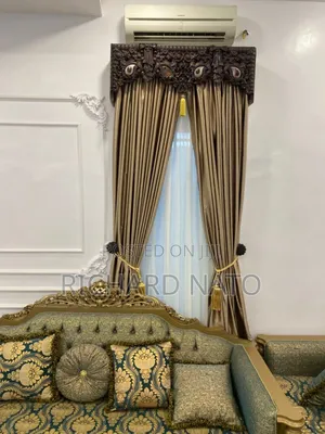 Mature and Majestic Curtains Style and Board