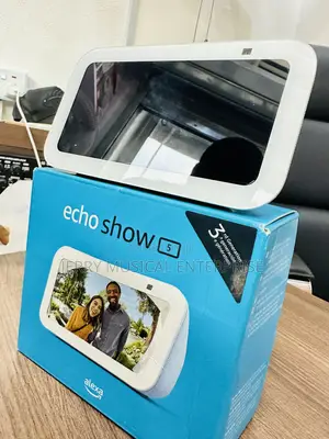 Echo Show 5 Alexa Voice Command