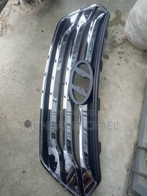 Front Grille for Hyundai Santa Fe 2013