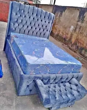 Complete Set of 4by6 With Mattress