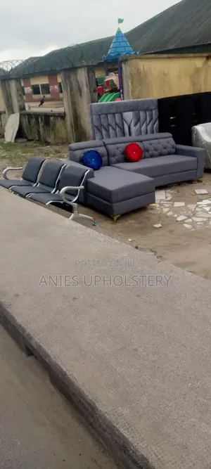 New Latest Design L Shaped Chair
