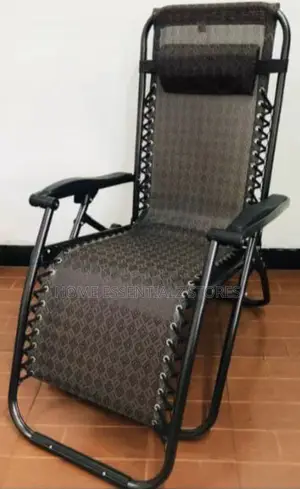 Foldable Camp Chair With Armrest