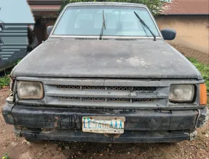 Mazda B-series 1989 Gray