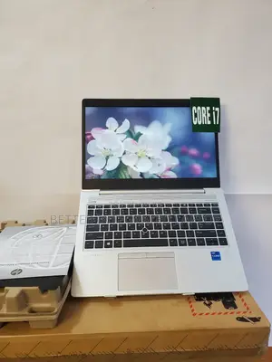 New Laptop HP ProBook 440 G5 8GB Intel Core i7 SSD 1T