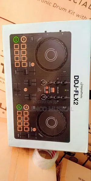 DDJ-Flx2 Pioneer 2 Channel Serato Controller