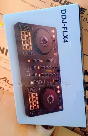 DDJ-Flx4 Pioneer 2 Channel Serato Controller