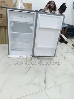 Hisense 121 L Fridge – Quiet, Green, Reliable