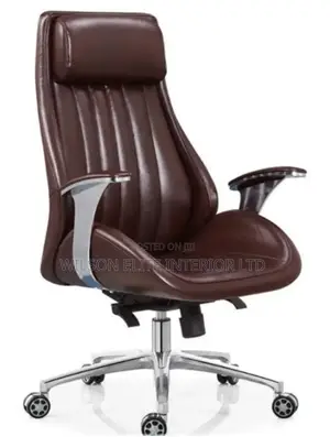 Royal Executive Leather Office Chair – Command in Comfort