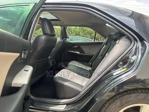 Toyota Camry SE 4dr Sedan (2.5L 4cyl 6A) 2012 Black
