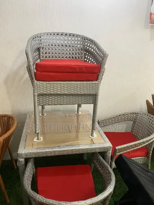 90cm X 90cm Outdoor Gray Table and Chairs With Cushion