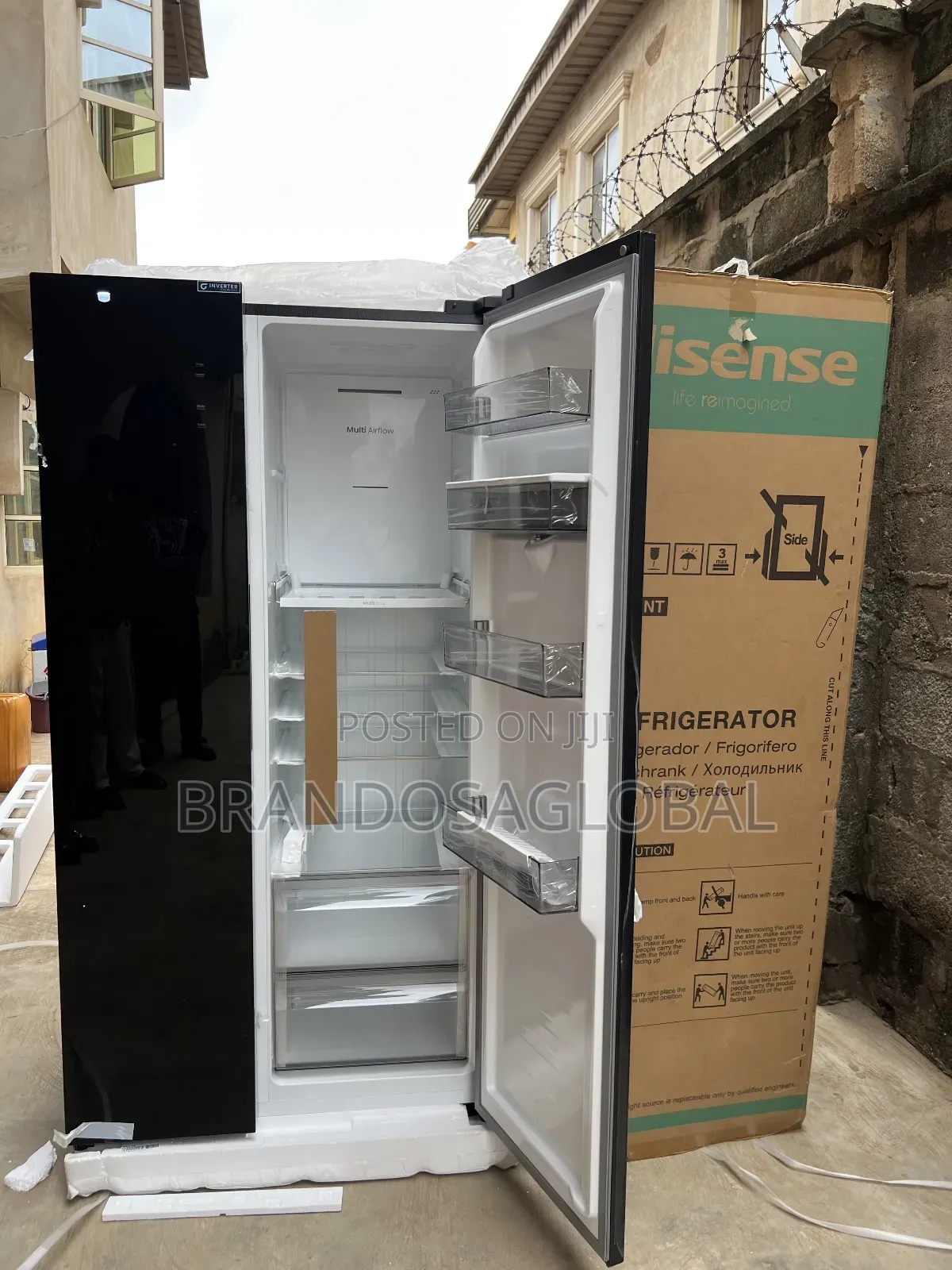 Energy Efficient Hisense 529l Side by Side With Led Display