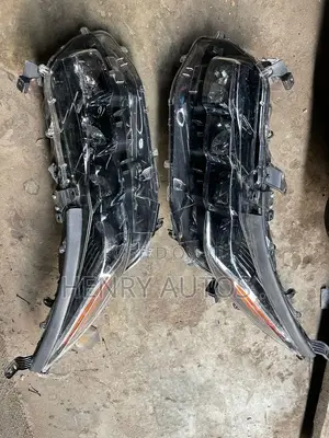 Set Headlamp Prius 2020