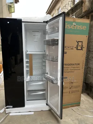 Commercial Capacity 529l Hisense Side-by-Side Refrigerator