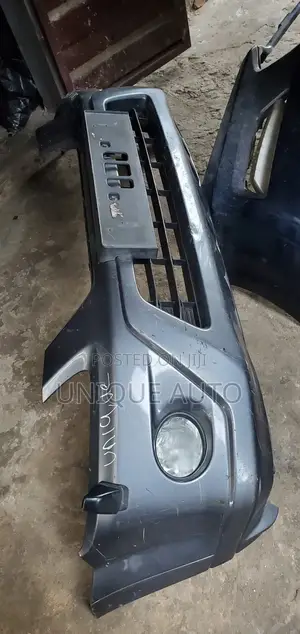 Complete Front Bumper 2005 Honda CRV