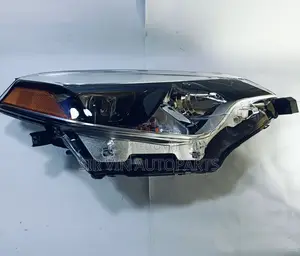 Toyota Corolla 2015/2016 Headlight/Headlamp (Complete Set)