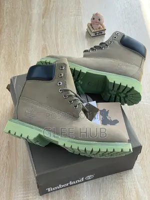 Solid Timberland Ankle Boots