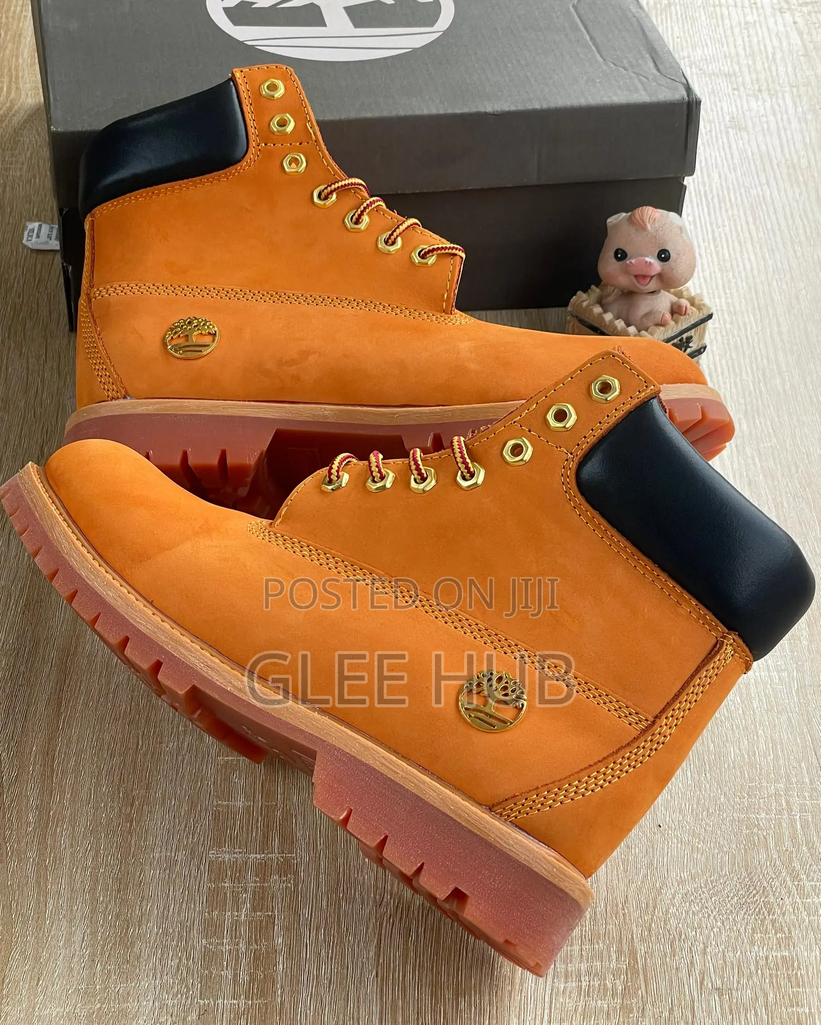 Solid Timberland Ankle Boots
