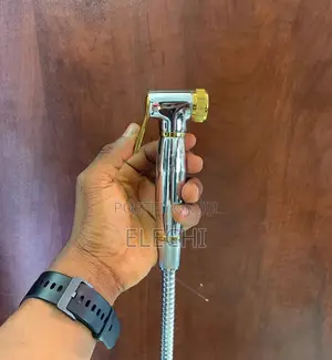 Crome/Gold Pressing Shower (Bum Bum Wash)