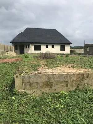 2bdrm Bungalow in Community, Epe for sale