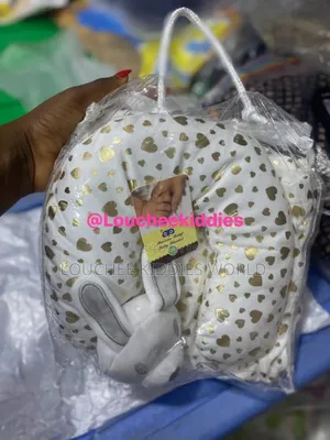 Baby Blanket With Neck Support Pillow
