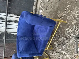 Studio Chair