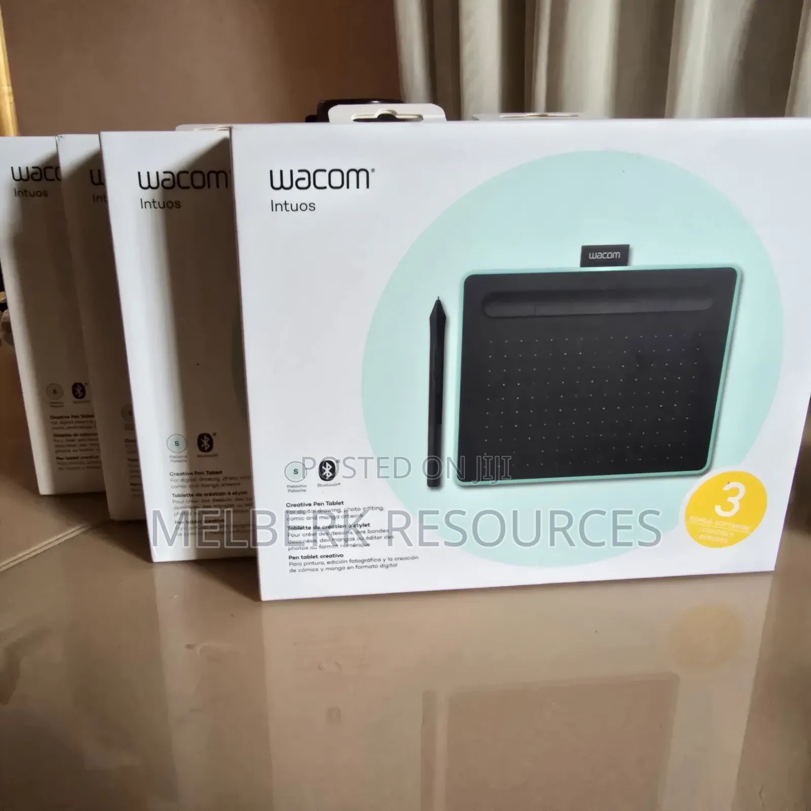 Wacom Intuos Small Bluetooth Graphics Drawing Tablet