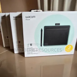 Wacom Intuos Small Bluetooth Graphics Drawing Tablet